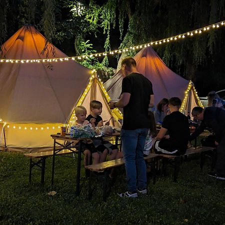 Camping Llavorsí Exteriör bild