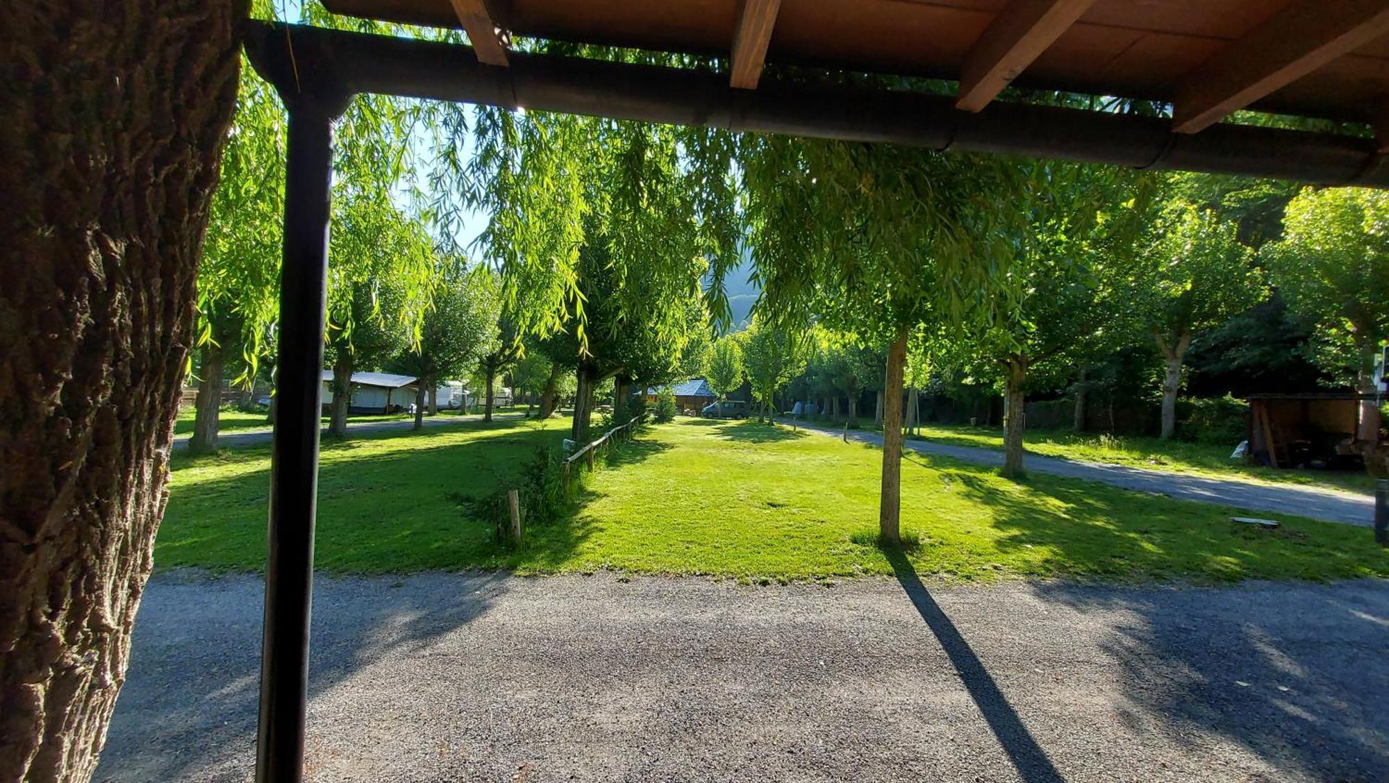 Camping Llavorsí Exteriör bild