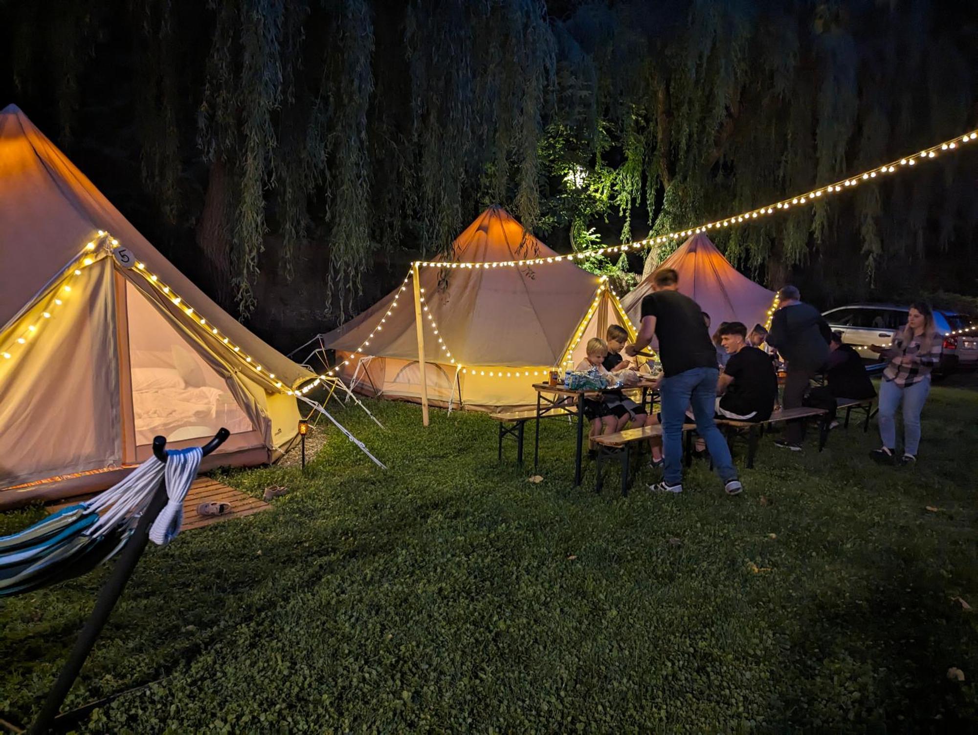 Camping Llavorsí Exteriör bild
