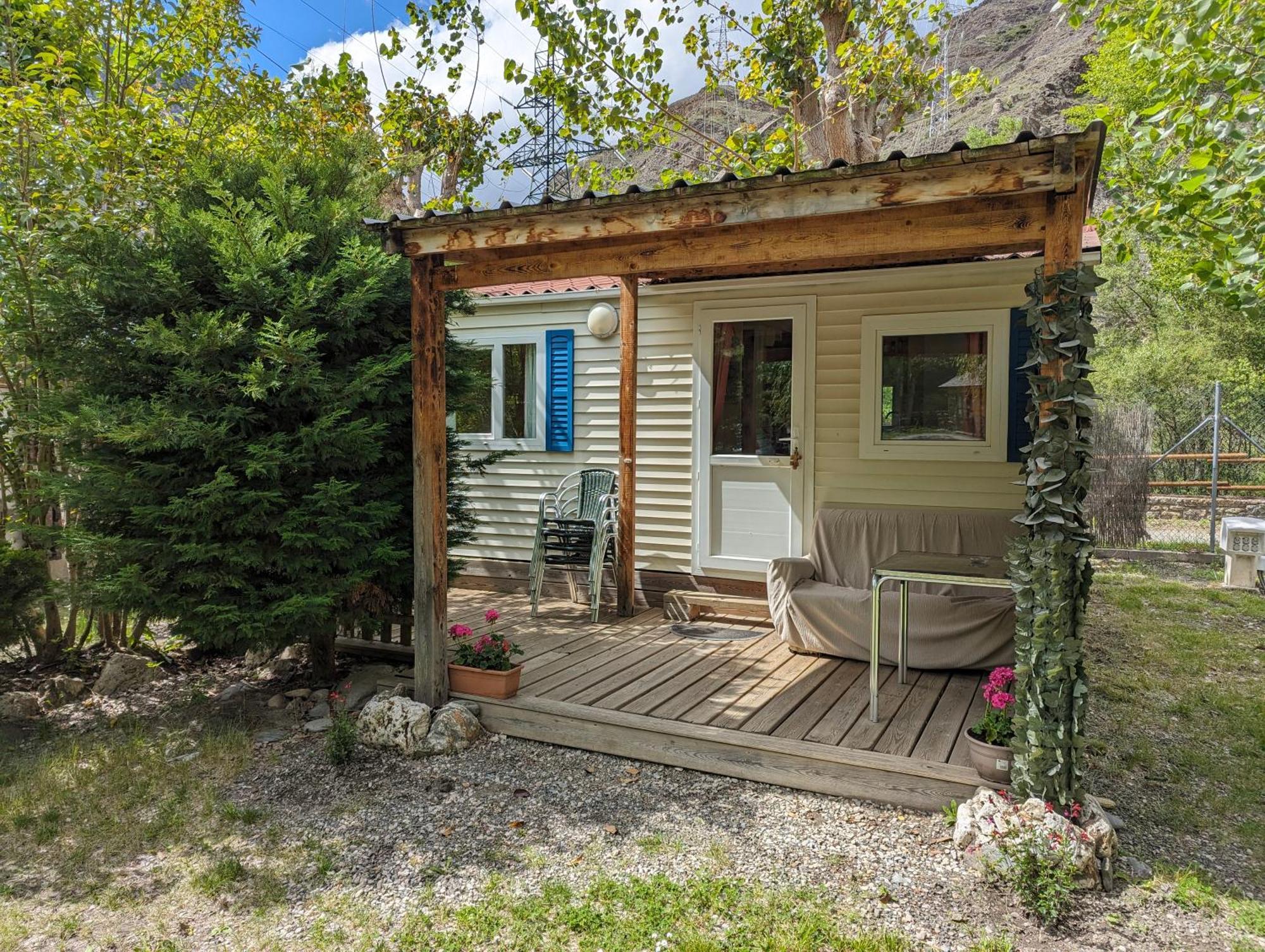 Camping Llavorsí Exteriör bild